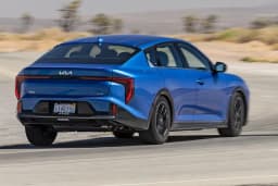 KIA K4 thumbnail 1