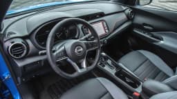 NISSAN KICKS thumbnail 2